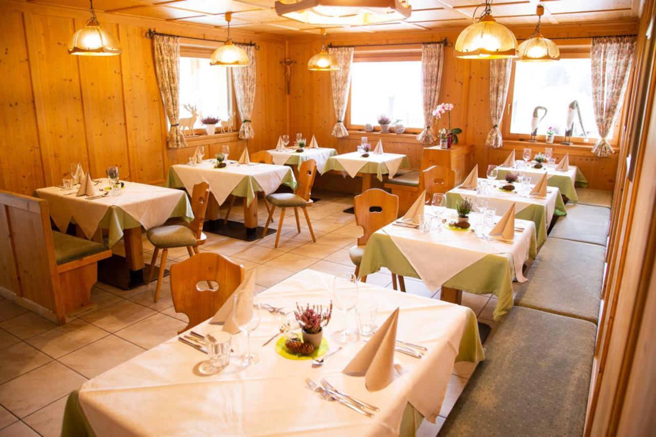 Almhotel Bergerhof Sarntal Exterior foto