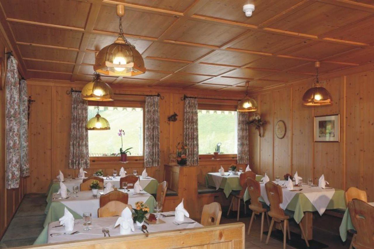 Almhotel Bergerhof Sarntal Exterior foto